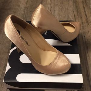 Champagne Heels by Michael Antonio